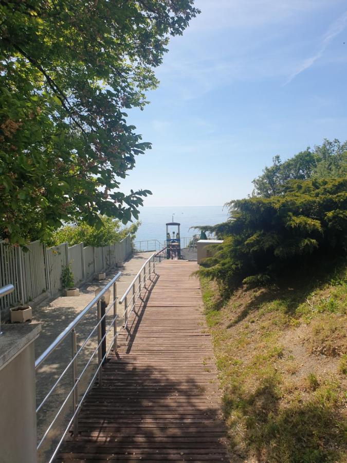 Studio Silver Terace With Sea View For 4 Person Byala  Buitenkant foto