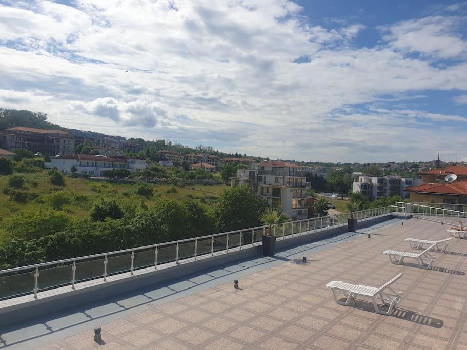 Studio Silver Terace With Sea View For 4 Person Byala  Buitenkant foto